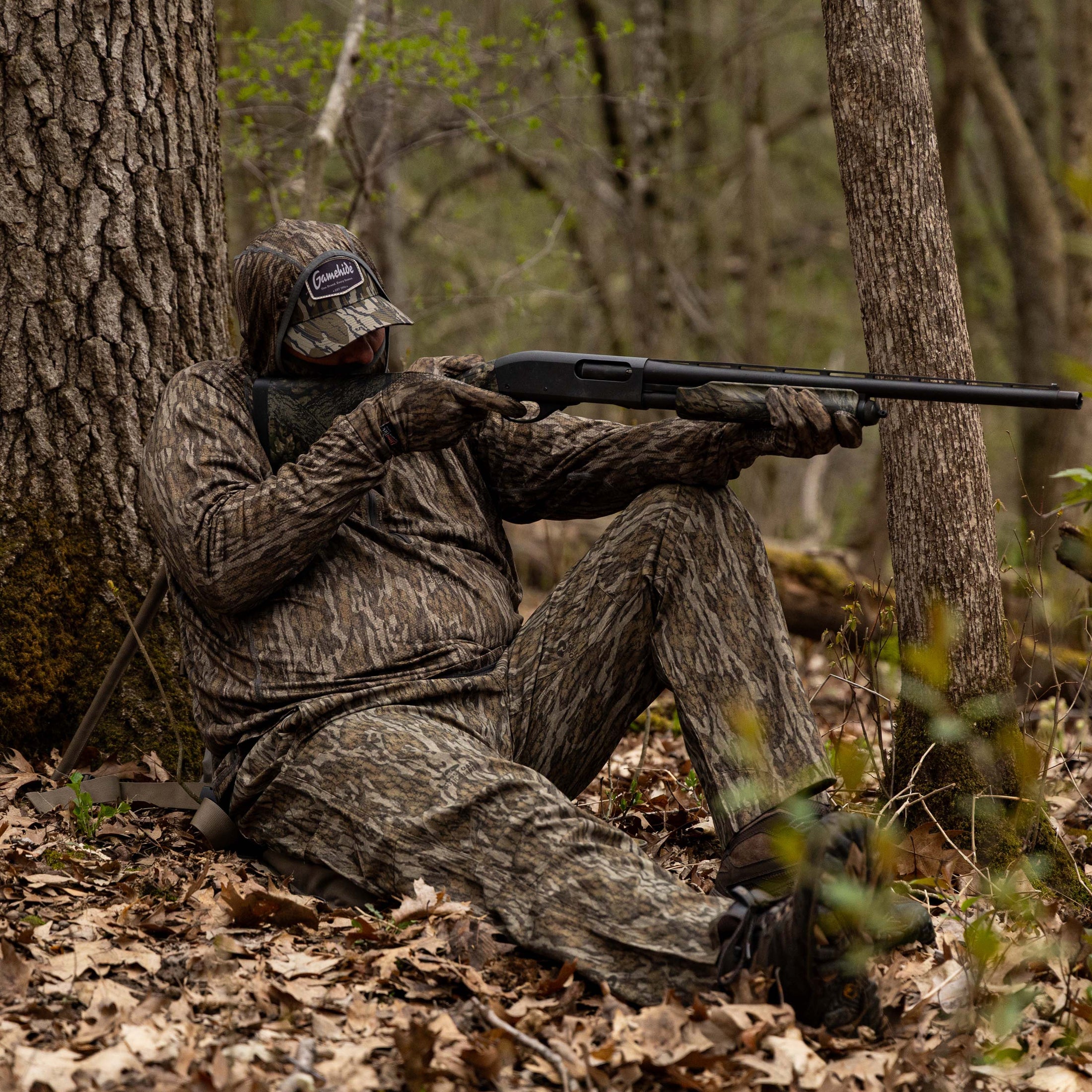 Gamehide Elimitick AeroFlex Pant - Lifestyle 2 - Mossy Oak New Bottomland